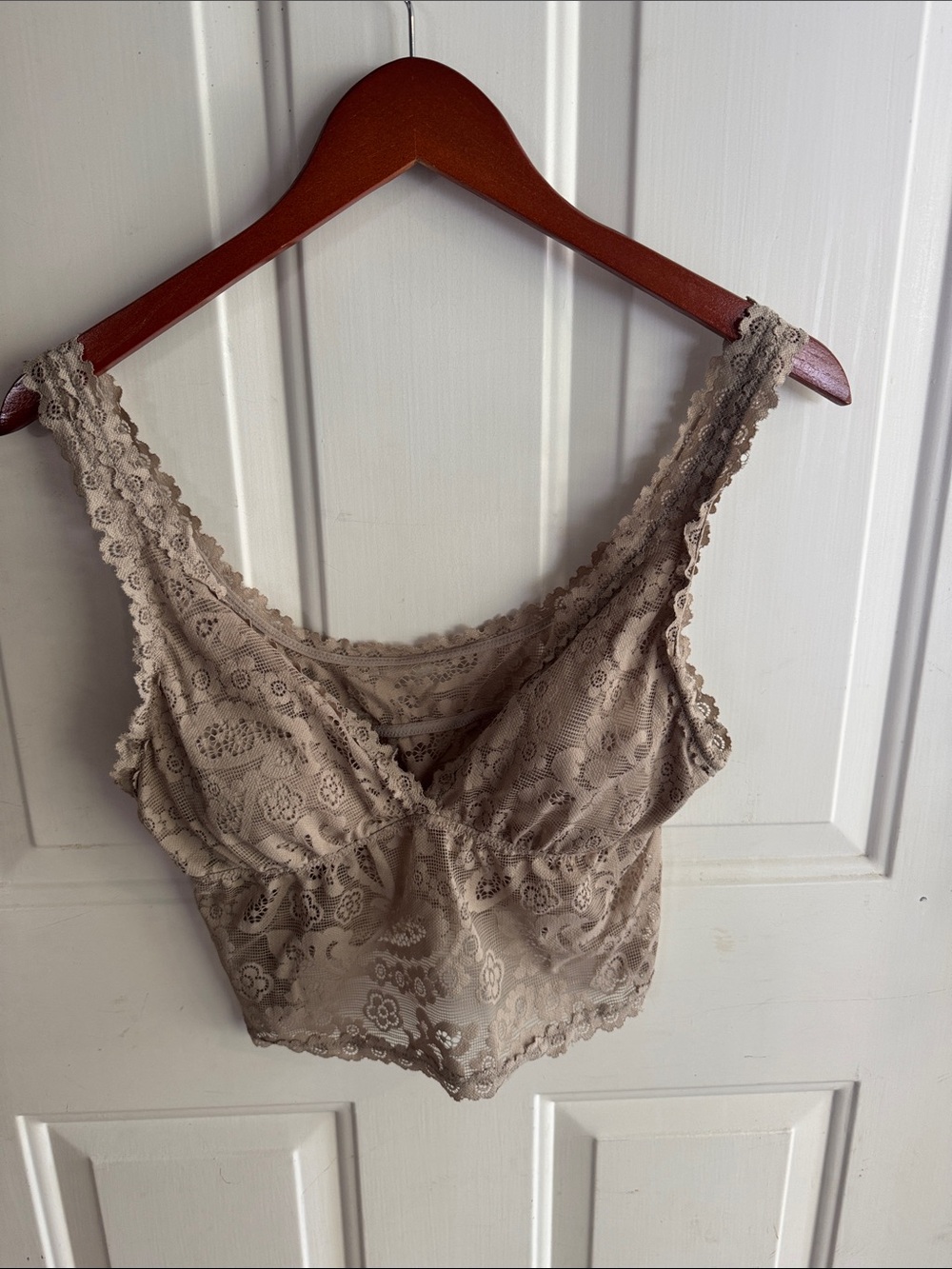 aerie Lace Crop Bralette in Taupe Beige